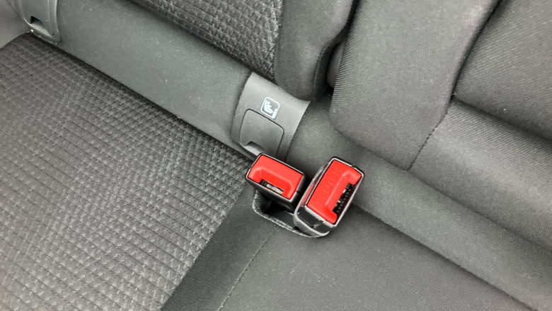 Nissan Qashqai 1.3 DiG-T MH N-Connecta 5dr Petrol Hatchback